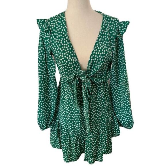 Green and white polka dot mini dress. Deep V neck. Size M - Picture 3 of 5